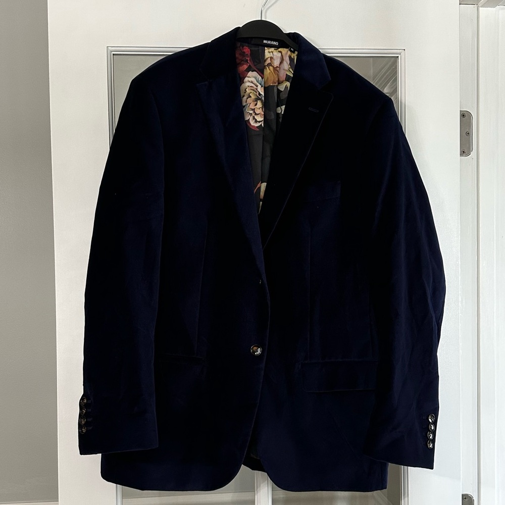 Used Men's Navy Velvet Blazer - size XL slim fit